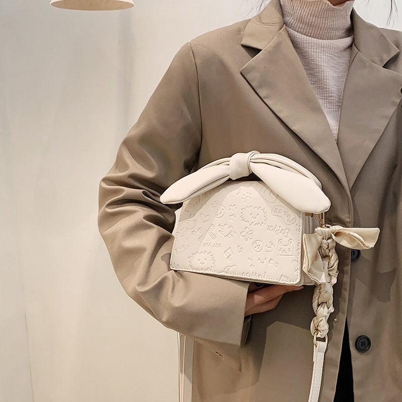 Trendy Fashion Portable Small Square Bag