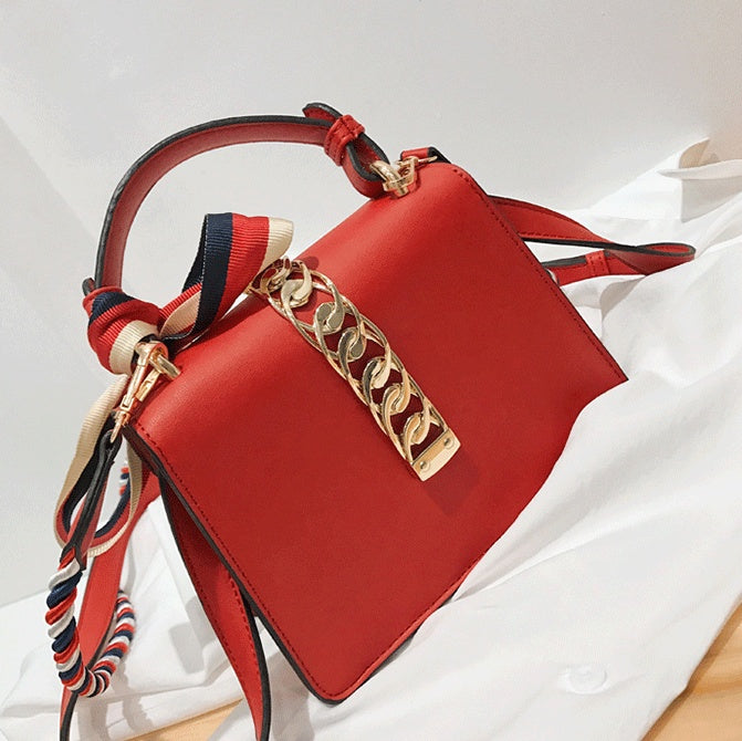 Fashion chain lock bag