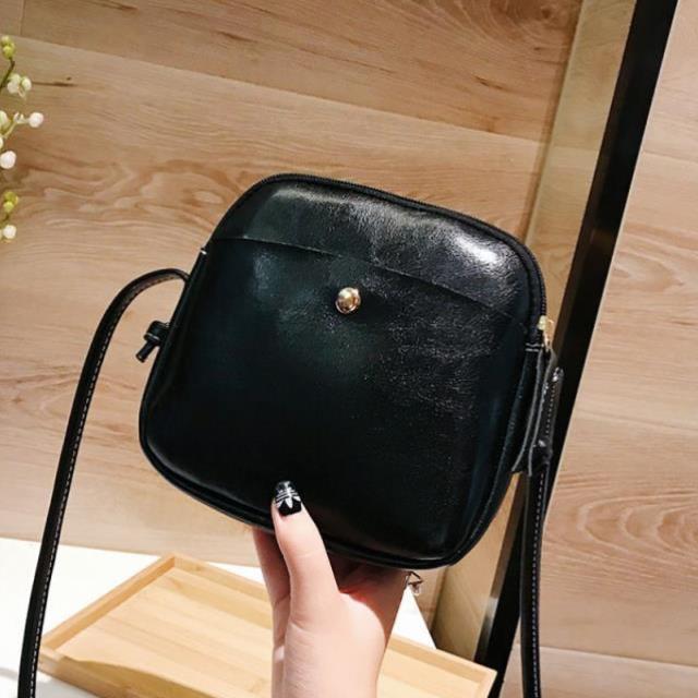 Women's fashion messenger bag