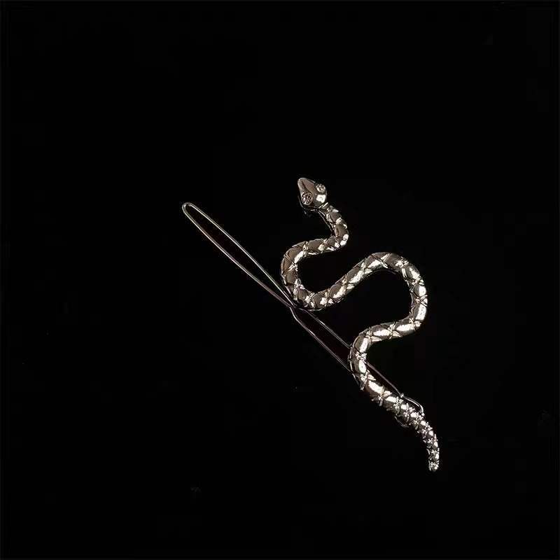 Women's Fashion Personality Snake Hair Accessories