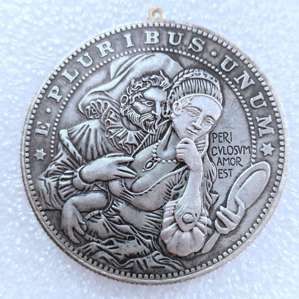 Collect Creative Gifts And Coins